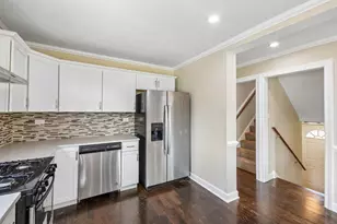 8641 S Constance Ave, Chicago, IL 60617 - Photo 8