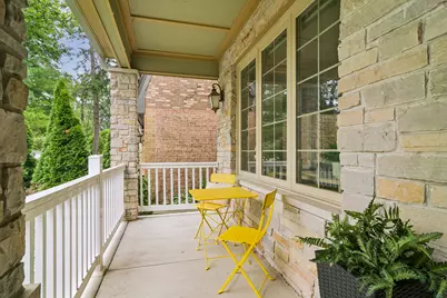 824 N Ridge Avenue, Arlington Heights, IL 60004 - Photo 2