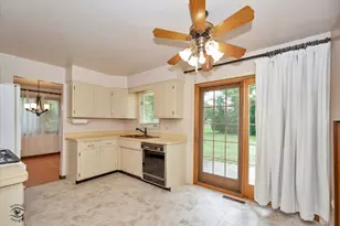 16816 Greenwood Ave, South Holland, IL 60473 - Photo 8