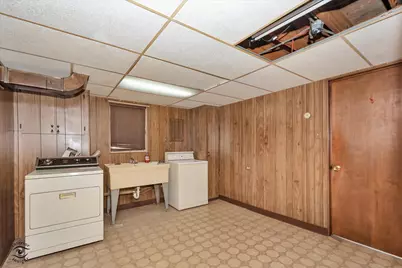 16816 Greenwood Avenue, South Holland, IL 60473 - Photo 22