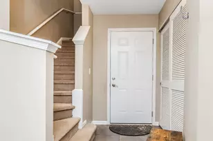 947 W 36th St, Chicago, IL 60609 - Photo 8