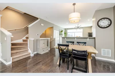 947 W 36th Street, Chicago, IL 60609 - Photo 14