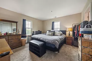 611 Hapsfield Ln, Buffalo Grove, IL 60089 - Photo 12