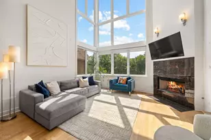 2047 N Leavitt St, Chicago, IL 60647 - Photo 4