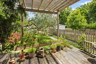614 N Humphrey Ave, Oak Park, IL 60302 - Photo 16