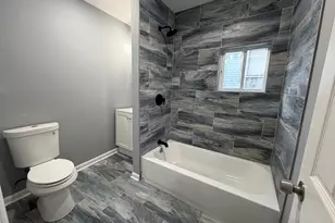 6922 S Rockwell St, Chicago, IL 60629 - Photo 12