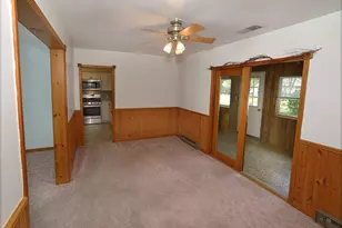 915 Adams St, Ottawa, IL 61350 - Photo 4