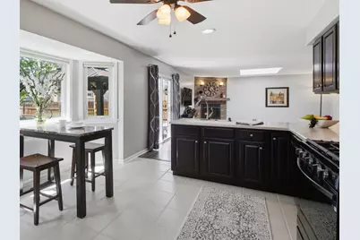 476 Essex Place, Carol Stream, IL 60188 - Photo 12