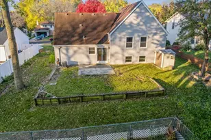122 Encina Dr, Naperville, IL 60540 - Photo 20