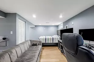 5227 S Neenah Ave, Chicago, IL 60638 - Photo 24
