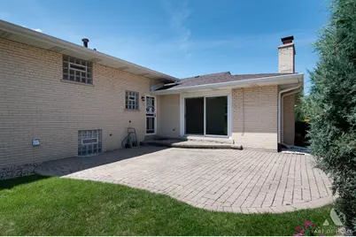 9525 S Kolin Avenue, Oak Lawn, IL 60453 - Photo 36