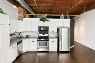 1801 S Michigan Ave, Chicago, IL 60616 - Photo 2