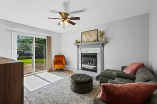 454 Danbury Dr, Carol Stream, IL 60188 - Photo 14