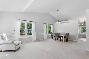 4511 Fieldcrest Ct, Plainfield, IL 60586 - Photo 4