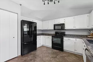 4511 Fieldcrest Ct, Plainfield, IL 60586 - Photo 10
