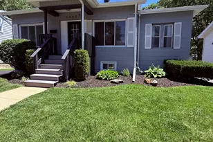 14607 St Louis Ave, Midlothian, IL 60445 - Photo 2