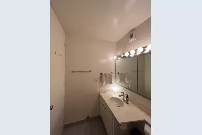 1660 N Lasalle Street #3206, Chicago, IL 60614 - Photo 10