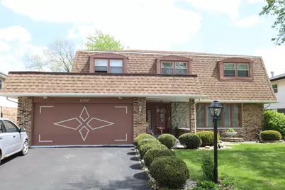 10347 S Alta Drive, Palos Hills, IL 60465 - Photo 1