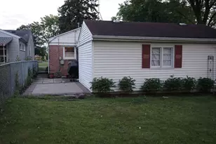 556 Crestwood Dr, Des Plaines, IL 60016 - Photo 16