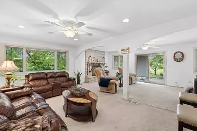 459 W Millers Road, Des Plaines, IL 60016 - Photo 4