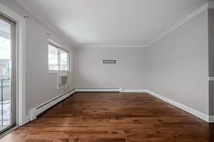 685 E Fullerton Ave, Glendale Heights, IL 60139 - Photo 6
