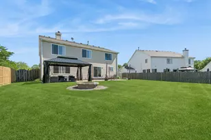 1312 Chesterfield Ln, Grayslake, IL 60030 - Photo 26