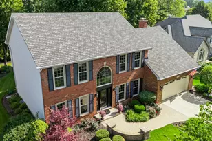 627 Rock Spring Rd, Naperville, IL 60565 - Photo 2