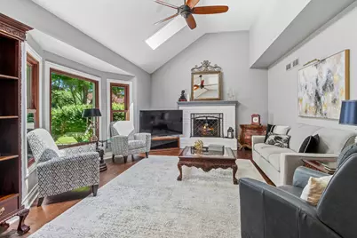 627 Rock Spring Road, Naperville, IL 60565 - Photo 10