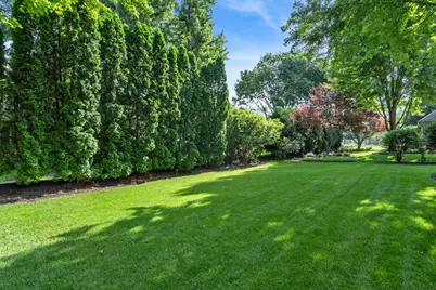 627 Rock Spring Road, Naperville, IL 60565 - Photo 32