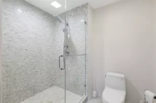 1509 Lori-Lyn Ln, Northbrook, IL 60062 - Photo 16
