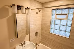 9427 Nerbonne Ave, Franklin Park, IL 60131 - Photo 8