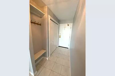1043 S York Road #411, Bensenville, IL 60106 - Photo 2