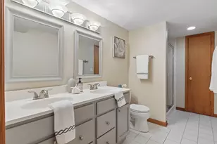 6225 Meyer Rd, Woodridge, IL 60517 - Photo 34