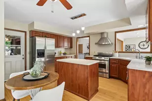 6225 Meyer Rd, Woodridge, IL 60517 - Photo 14