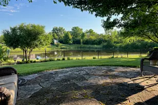 750 Kylemore Dr, Des Plaines, IL 60016 - Photo 18