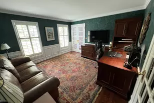 750 Kylemore Dr, Des Plaines, IL 60016 - Photo 4