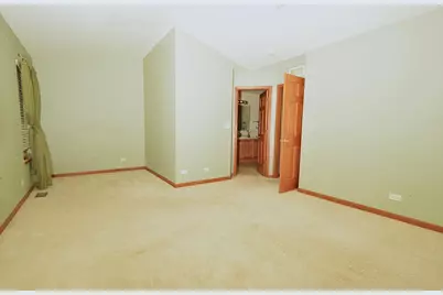 2460 Georgetown Circle, Aurora, IL 60503 - Photo 14