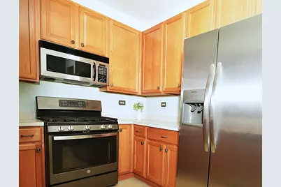 2460 Georgetown Circle, Aurora, IL 60503 - Photo 8