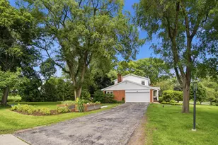 228 Stratford Ln, Inverness, IL 60010 - Photo 30