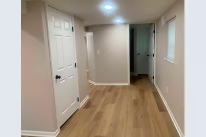 10623 S Mackinaw Avenue, Chicago, IL 60617 - Photo 8