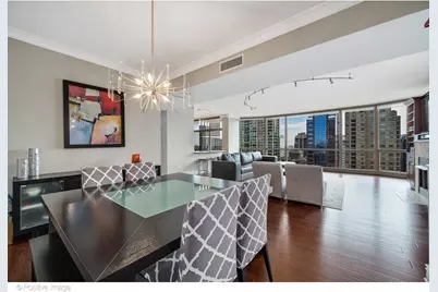 21 E Huron Street #3204, Chicago, IL 60611 - Photo 14