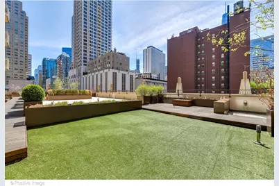 21 E Huron Street #3204, Chicago, IL 60611 - Photo 34