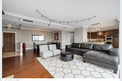 21 E Huron Street #3204, Chicago, IL 60611 - Photo 8