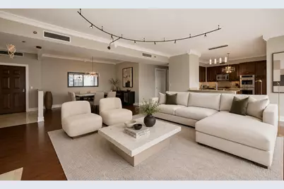 21 E Huron Street #3204, Chicago, IL 60611 - Photo 8