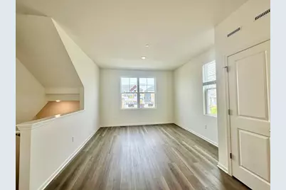 2267 Glacier Street, Mundelein, IL 60060 - Photo 8