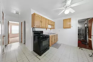 6811 W Crandall Ave, Worth, IL 60482 - Photo 12