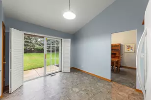 413 Carriage Ct, Oswego, IL 60543 - Photo 14