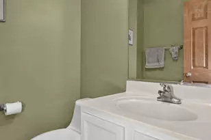 2120 Grand Pointe Trail, Aurora, IL 60503 - Photo 14