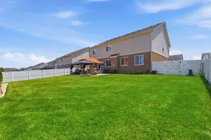 2236 Bilstone Dr, Lynwood, IL 60411 - Photo 36