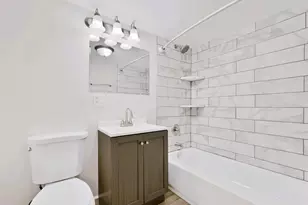 50 E 37th St, Chicago, IL 60653 - Photo 6